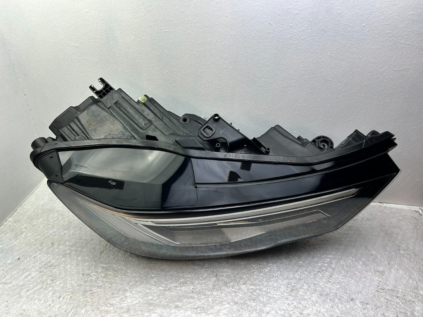 Original Audi A6 C8 4K LED Scheinwerfer rechts 4K09410404