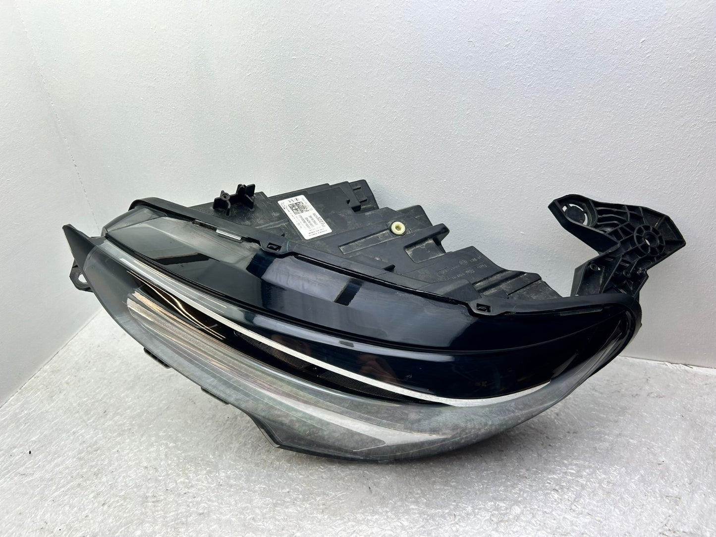 Original Opel Corsa F LED Scheinwerfer links 98295227803