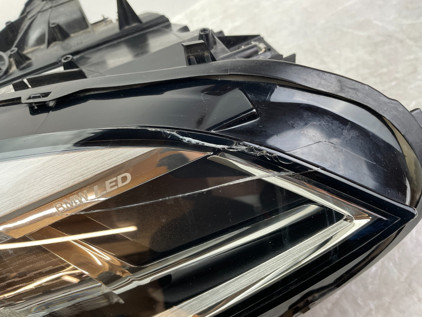 Original BMW 1er F40 LED Scheinwerfer links 94828073