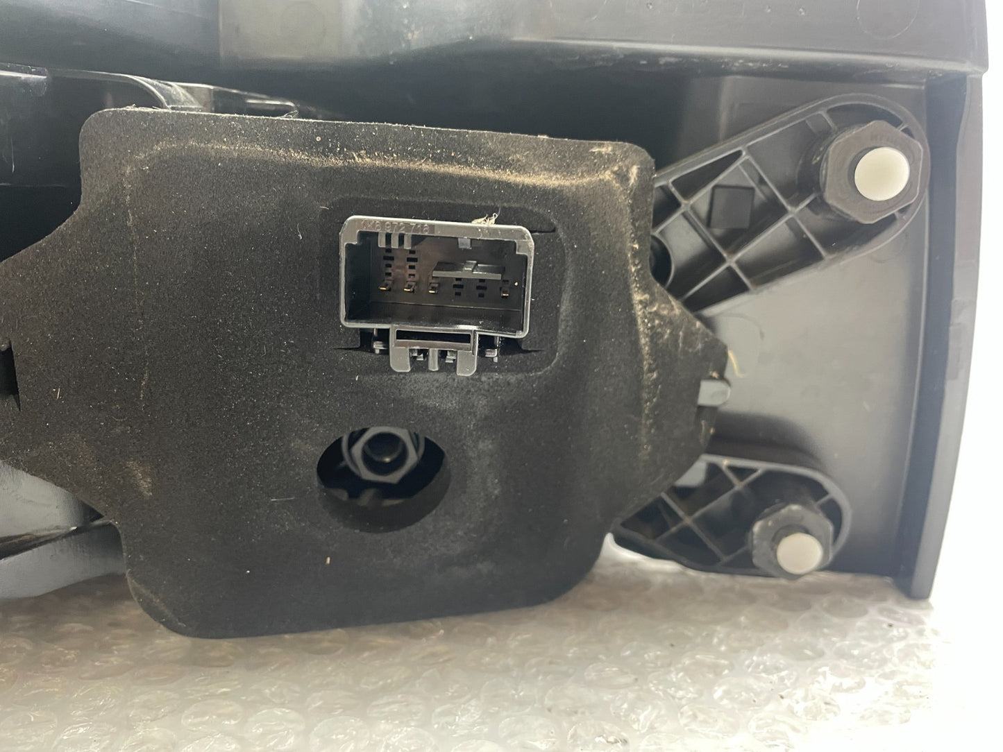 Original VW T7 Transporter Rückleuchte rechts 7T0945096E4