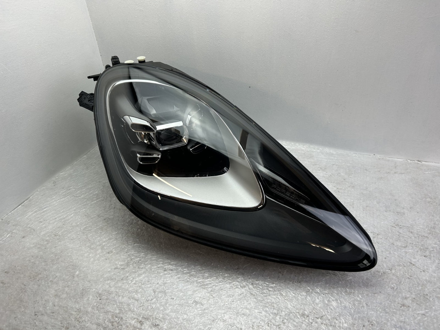 Original Porsche Cayenne LED Scheinwerfer rechts 9Y0941034T0