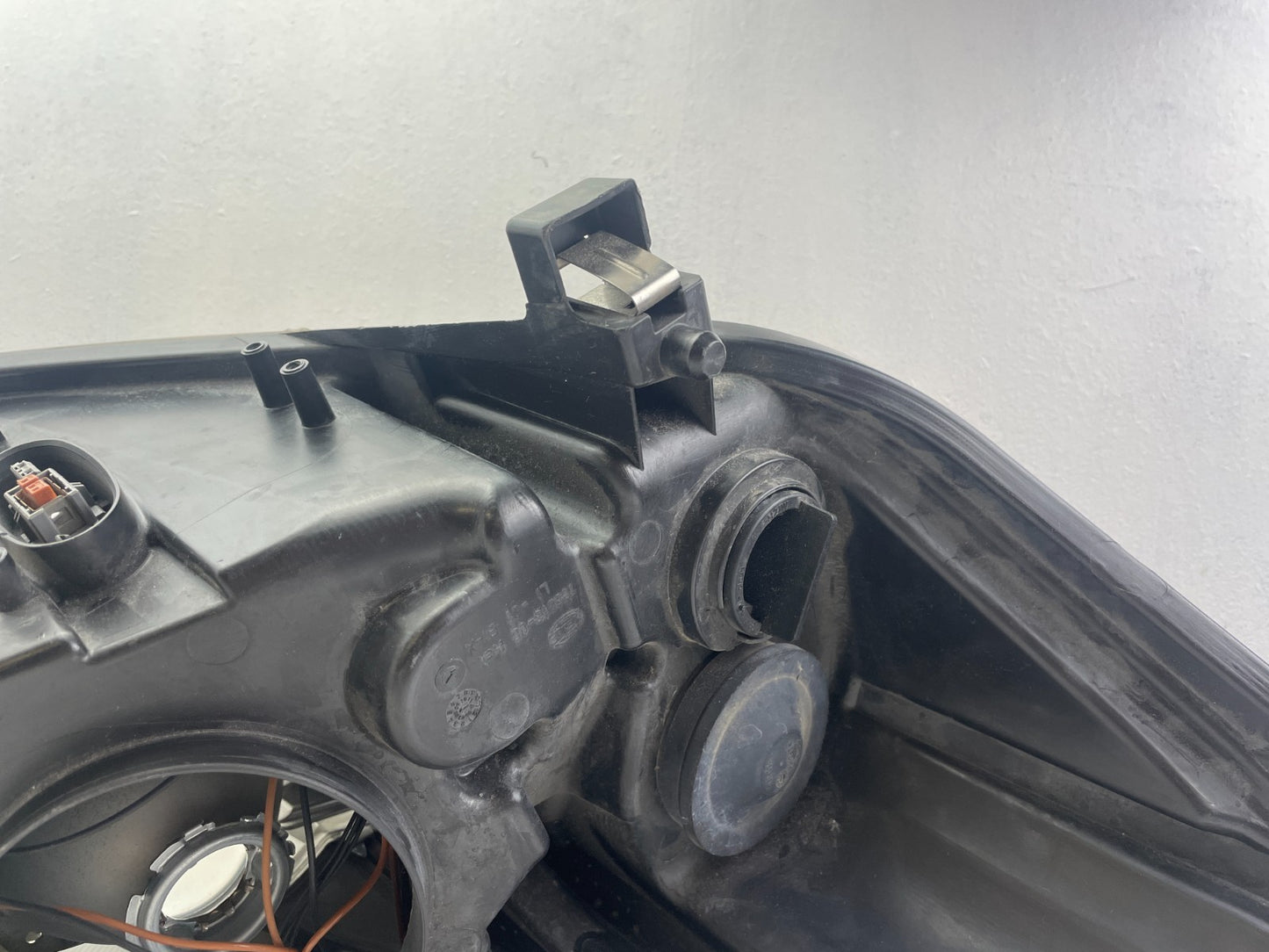 Original Ford Kuga Xenon Scheinwerfer links 8V41-13D155-AE9