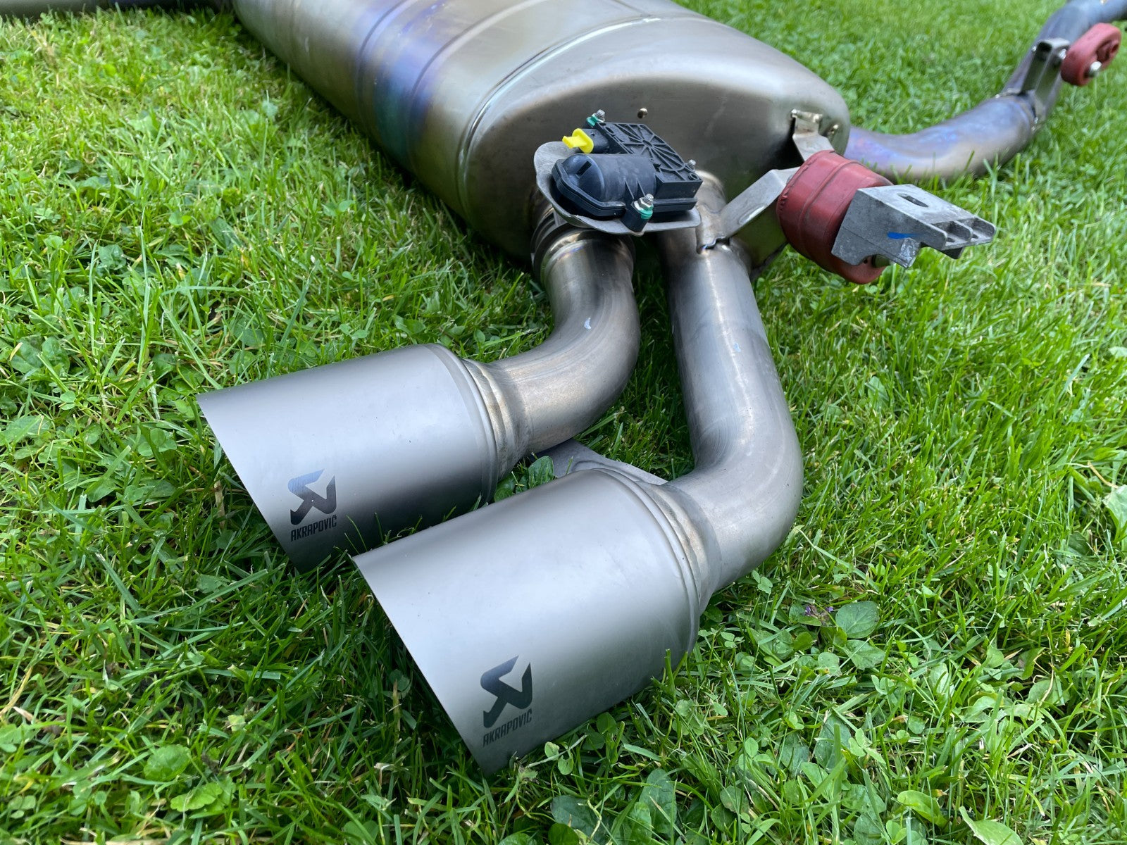 Original VW Golf 7 R Troc Akrapovic Abgasanlage Auspuff Titan 5Q6253611DK6