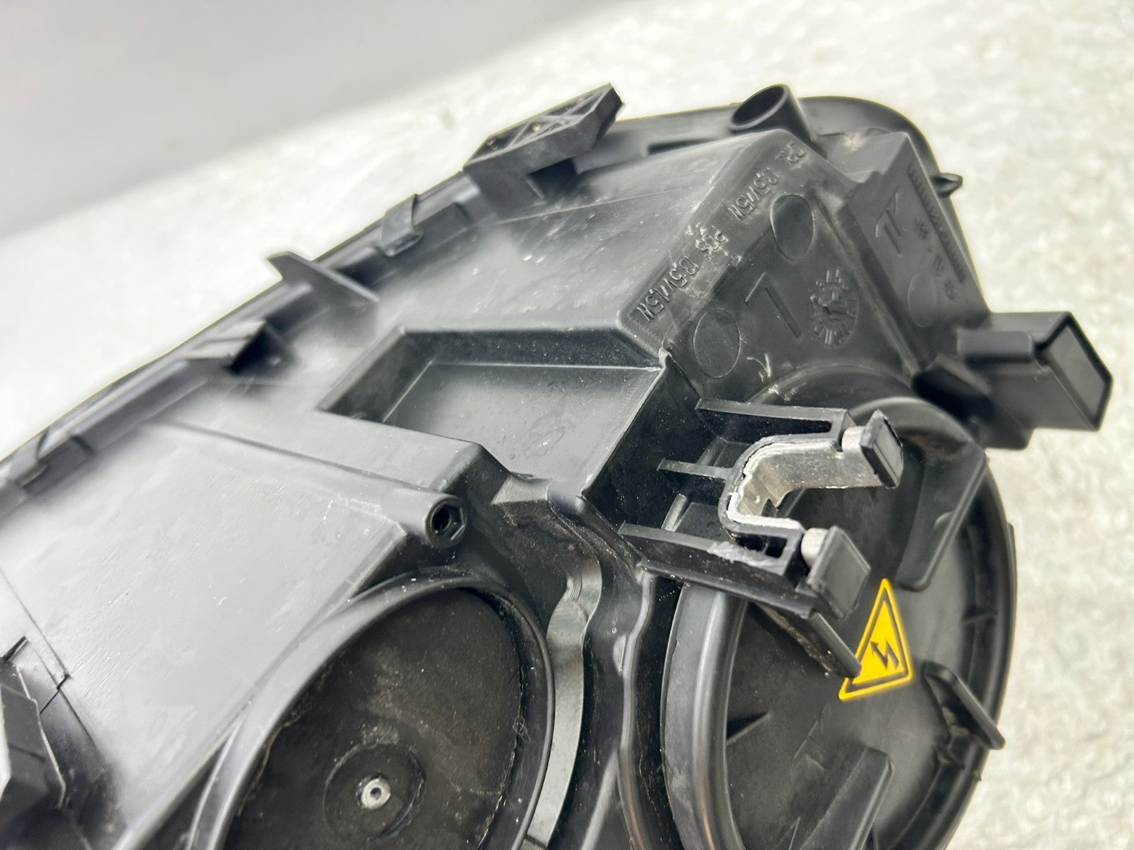 Original Audi A4 8K Bi-Xenon Scheinwerfer links 8K0941029AJ10