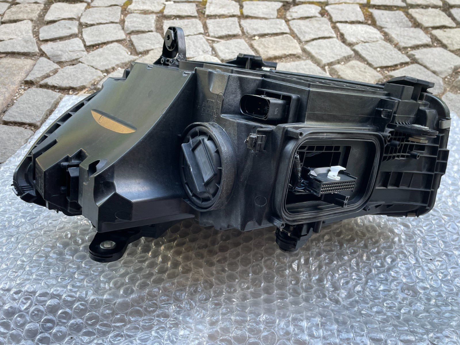 Mercedes C-Klasse W206 LED Scheinwerfer rechts A20690672033