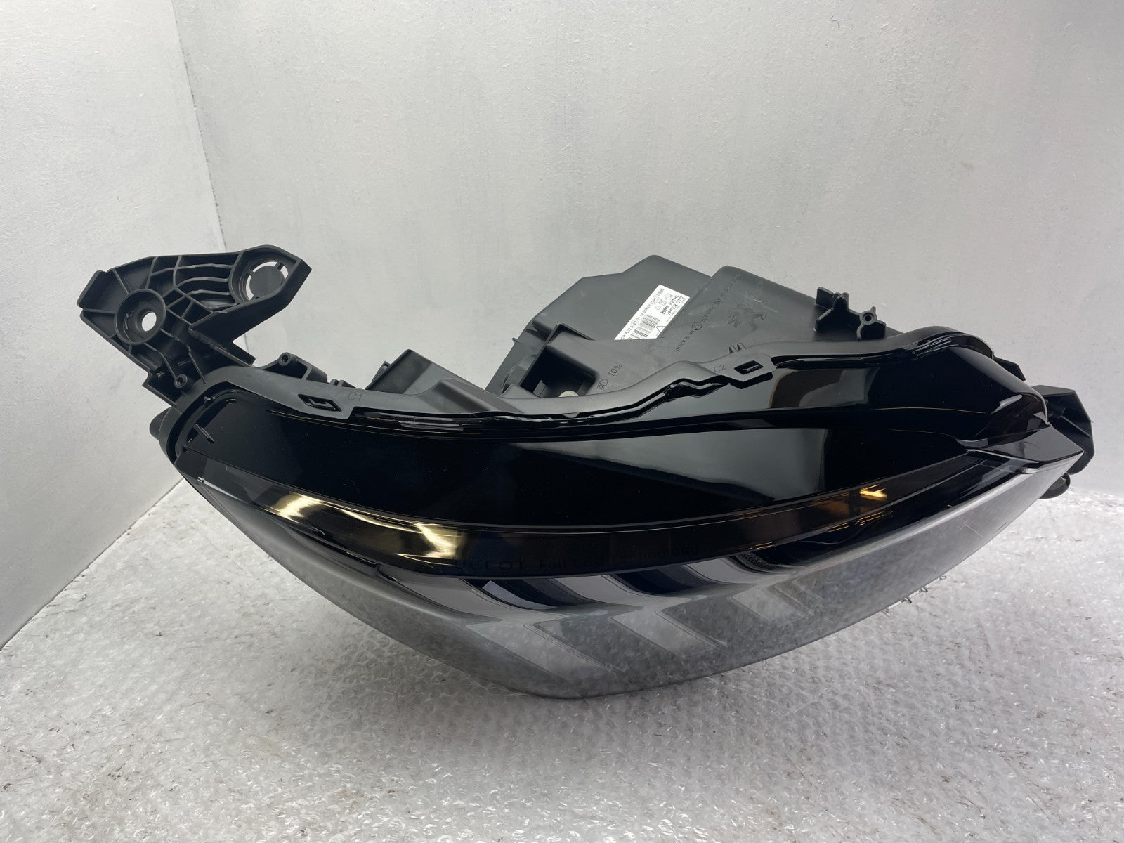 Original Peugeot 208 2008 LED Scheinwerfer rechts 16827723803