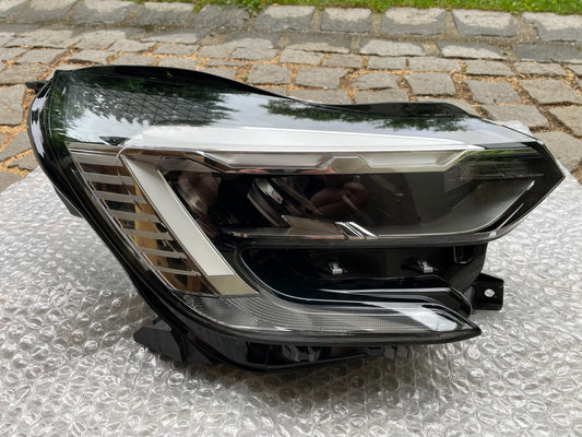 Original Renault Captur LED Scheinwerfer rechts 260104095R0