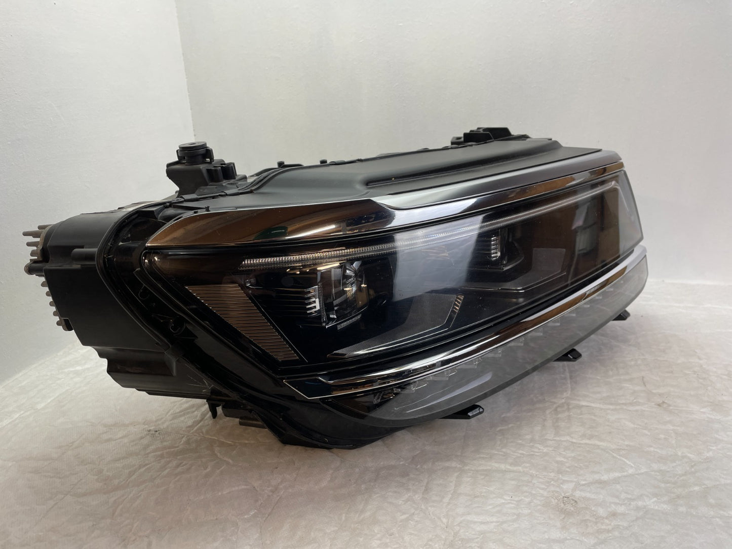 Original VW Tiguan LED Scheinwerfer rechts 5NB941082D2