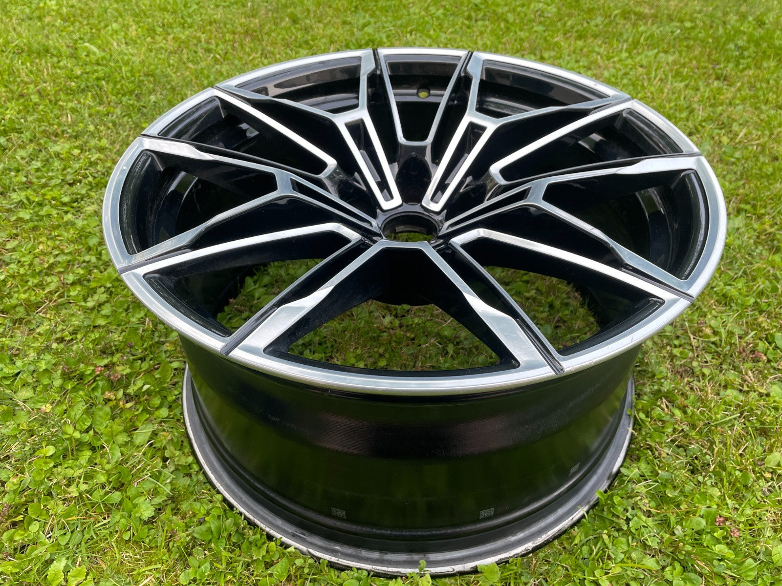 1x Original BMW M3 G80 M4 G82 G83 Alufelge 8093832 80938343