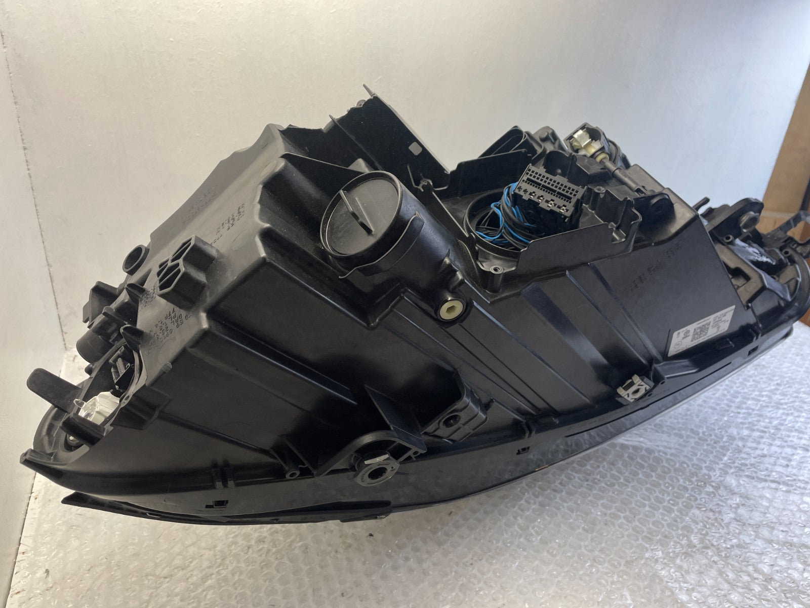 Original VW Passat 3J B9 IQ LED Scheinwerfer rechts 3J19410366