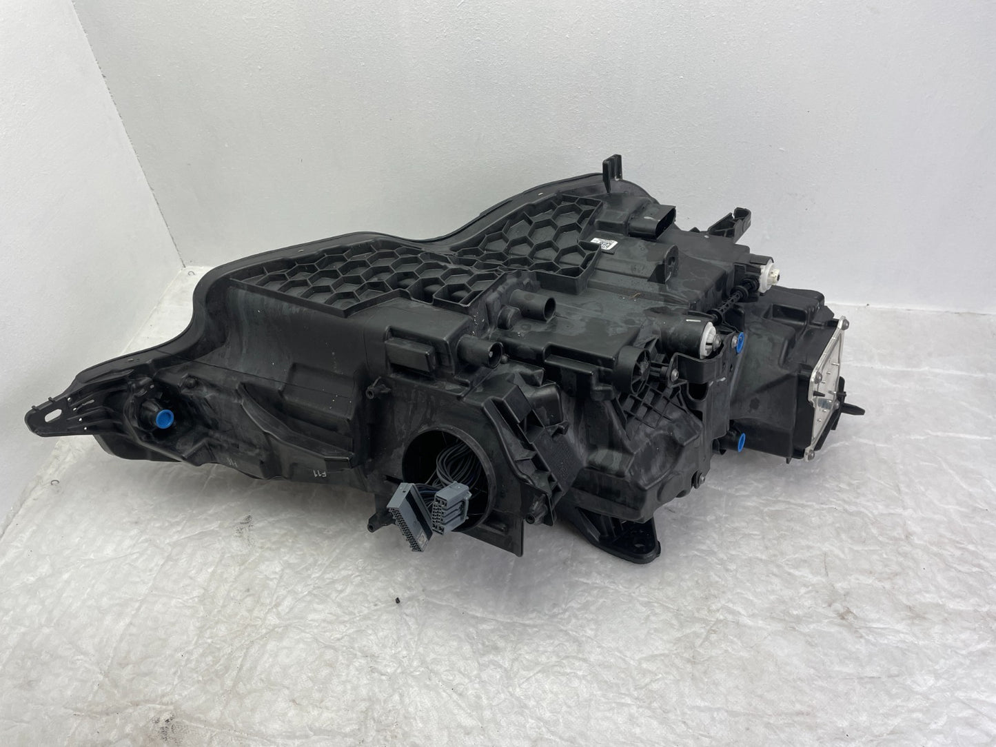 Original Volvo XC60 II LED Scheinwerfer links 324047099