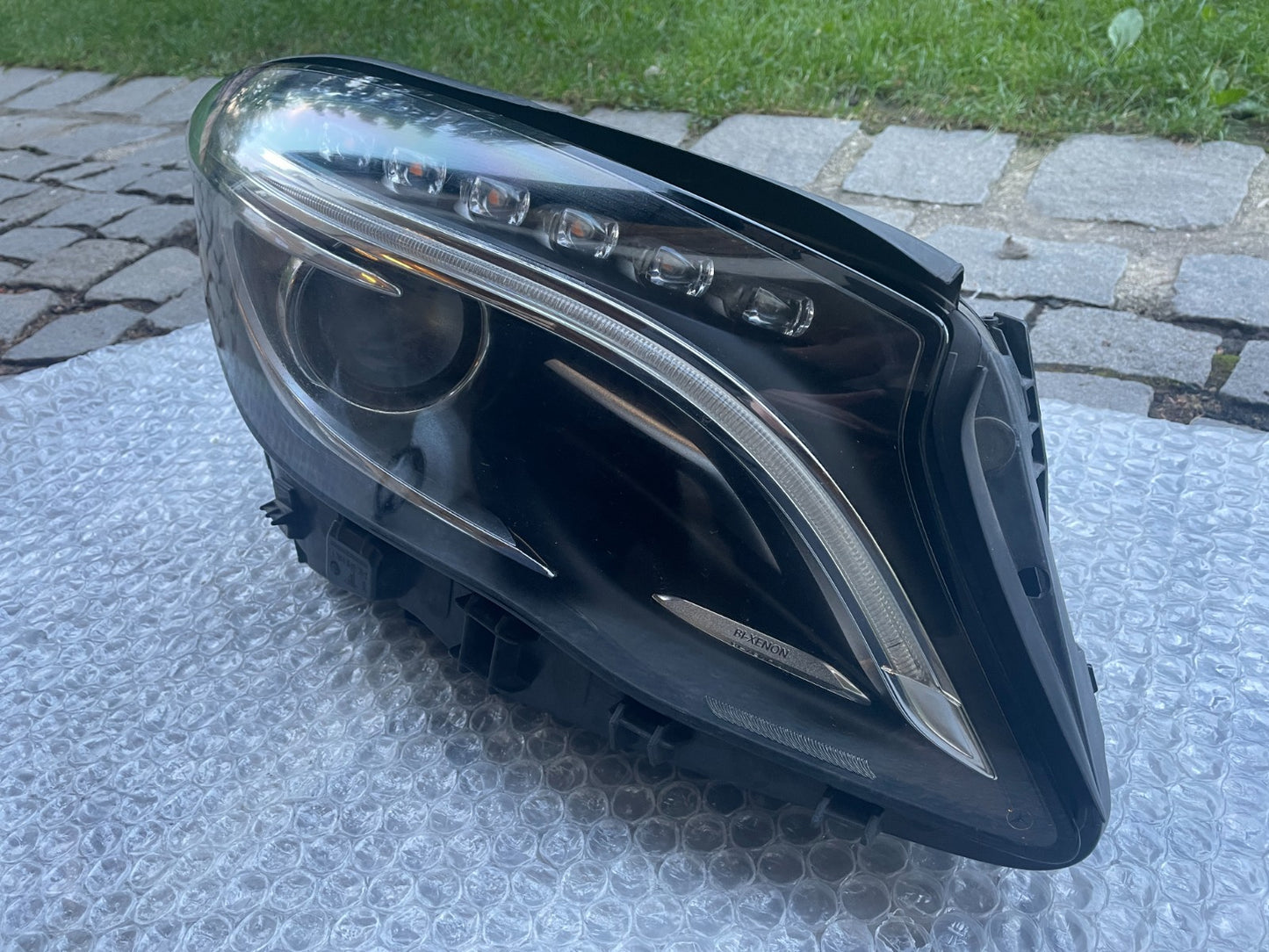 Original Mercedes GLA W156 Xenon Scheinwerfer rechts A15690618001