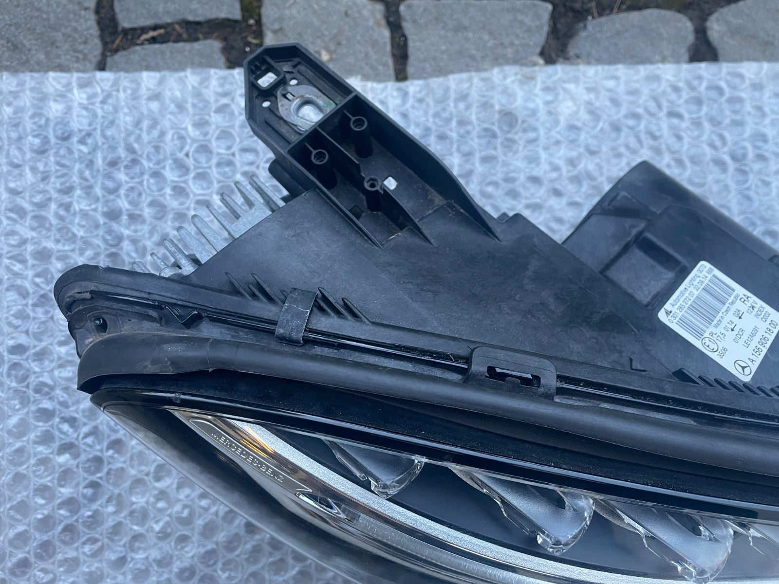 Original Mercedes GLA W156 Xenon Scheinwerfer rechts A15690618005