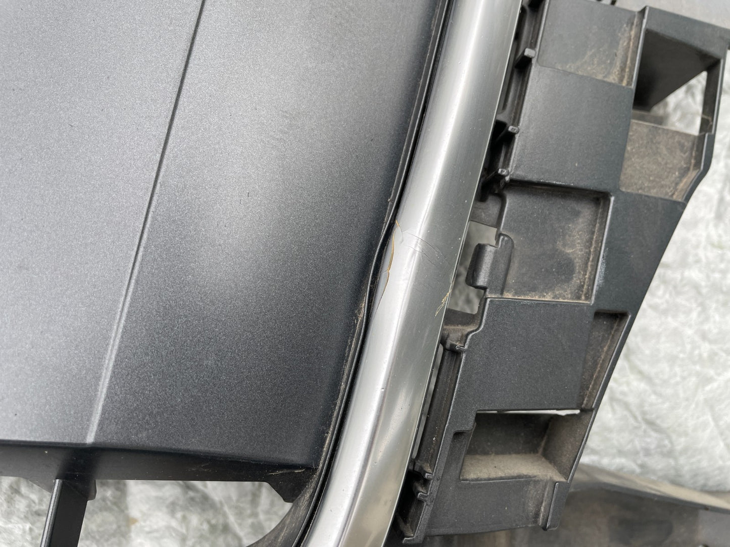 Original Audi Q3 8U0 S-Line Facelift Bj.14-18 Kühlergrill Grill Gitter 8U08536532