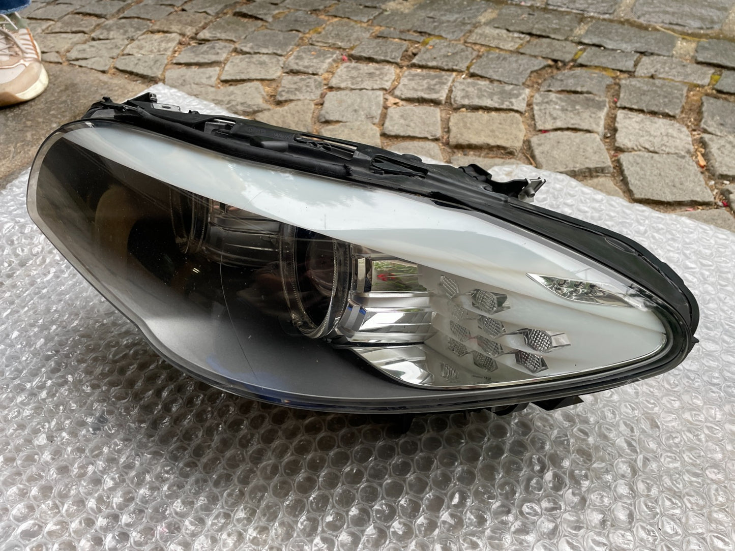 Original BMW 5er F10 F11 Xenon Scheinwerfer links 72032451