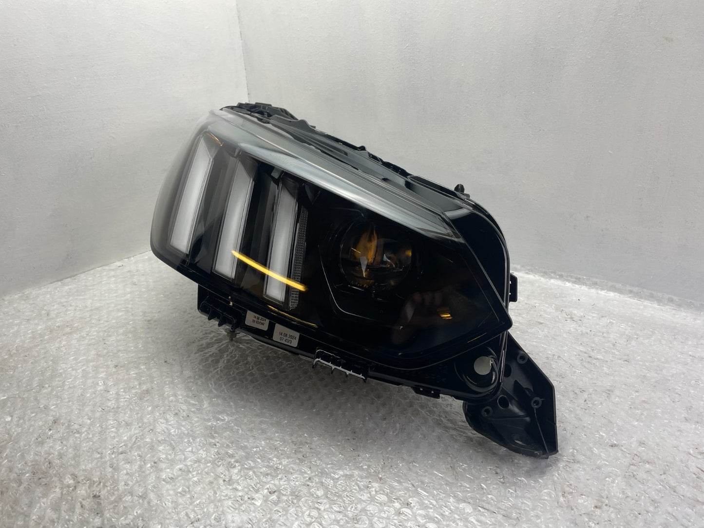 Original Peugeot 208 2008 LED Scheinwerfer rechts 16827723801
