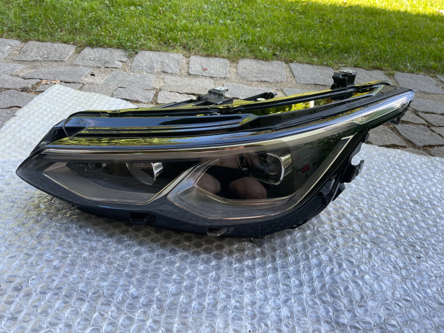 Original VW Golf VIII 8 LED Scheinwerfer links 5H1941035J0