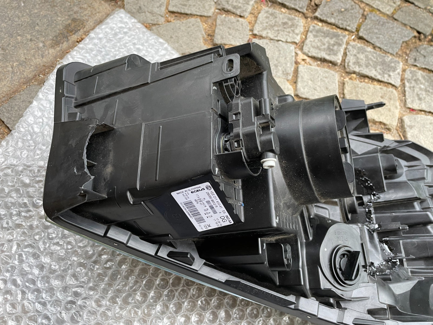 Original Renault Trafiac II Halogen Scheinwerfer links 260608912R12