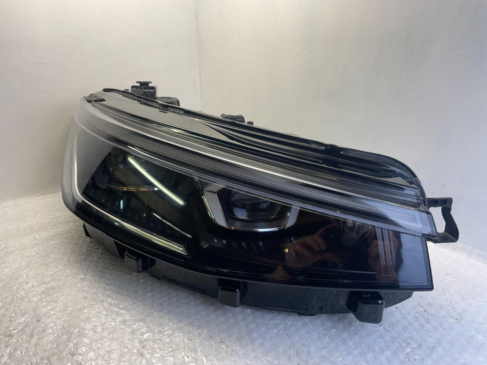 Original VW Passat 3J B9 IQ LED Scheinwerfer rechts 3J19410361