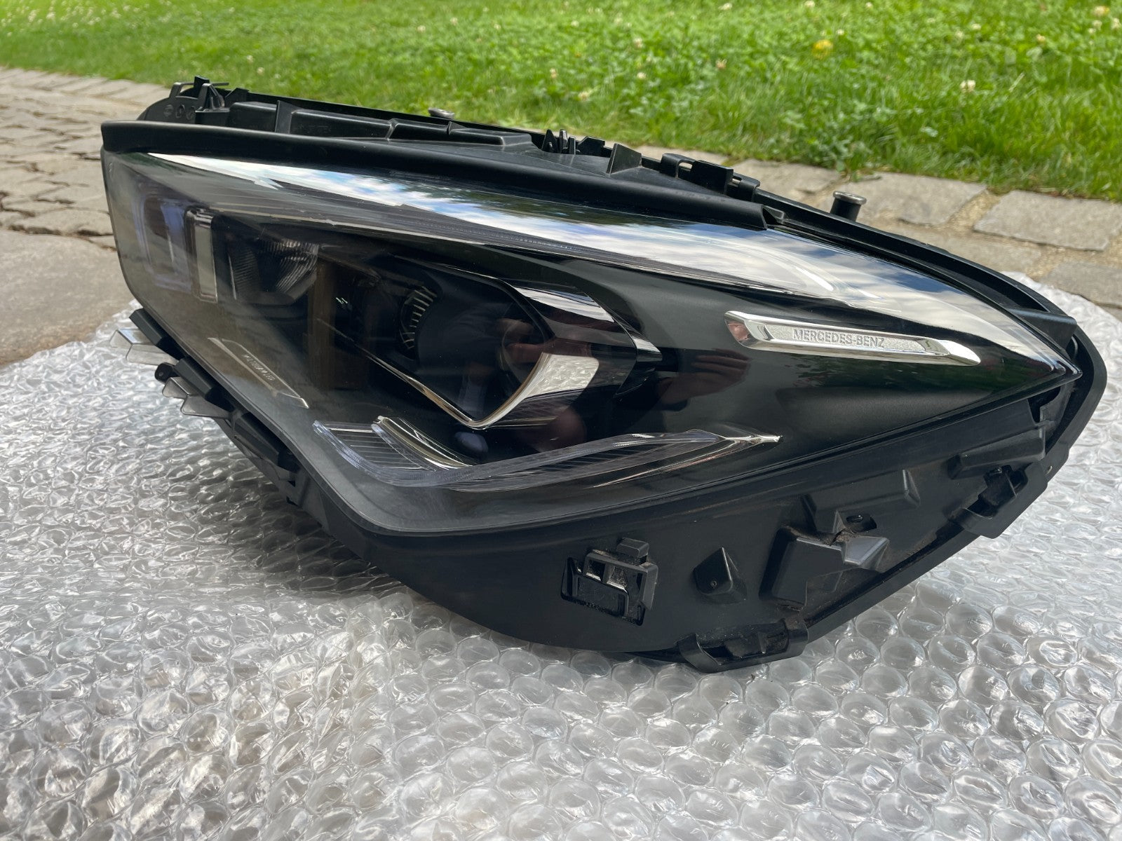 Original Mercedes-Benz CLA C118 Scheinwerfer A11890631001