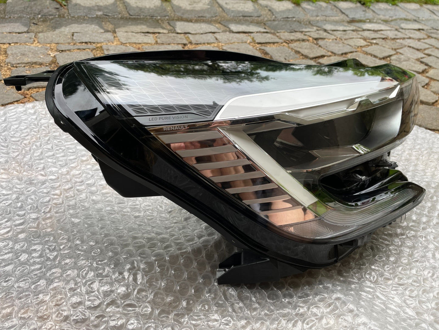 Original Renault Captur LED Scheinwerfer rechts 260104095R2