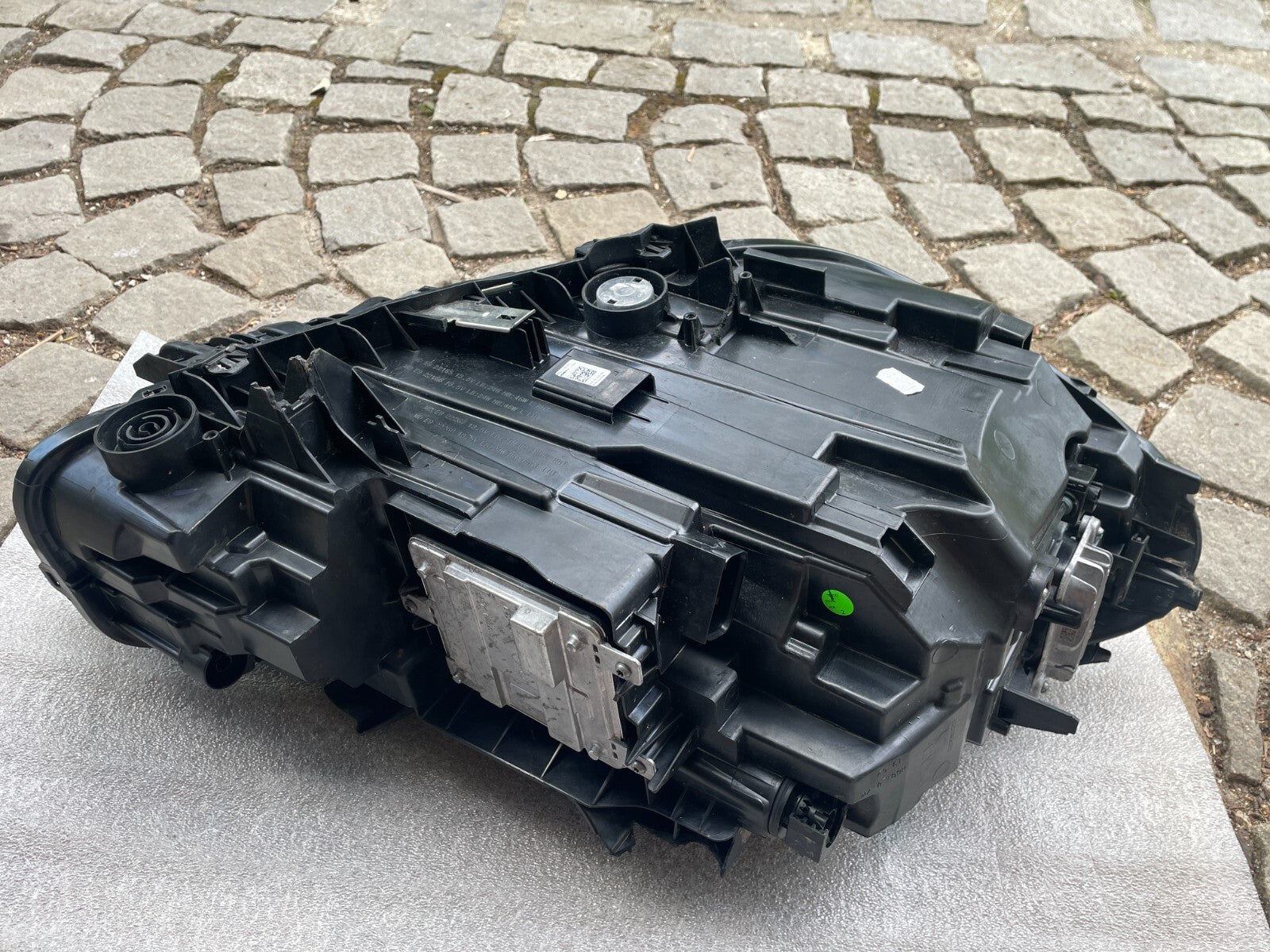 Original BMW 1er F40 Led Scheinwerfer links 5A1E0559