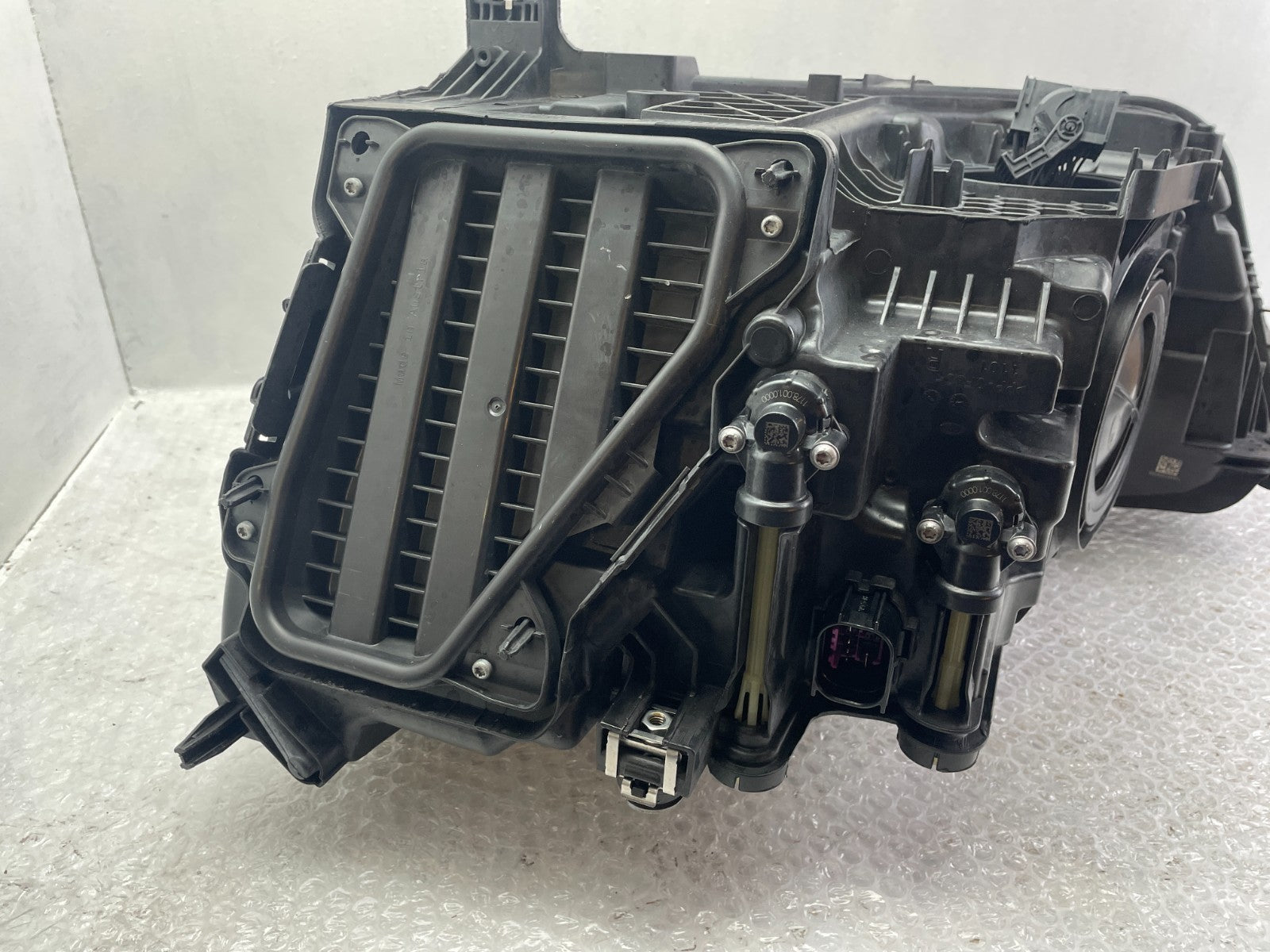 Original Audi Q3 LED Scheinwerfer rechts 83A9410347