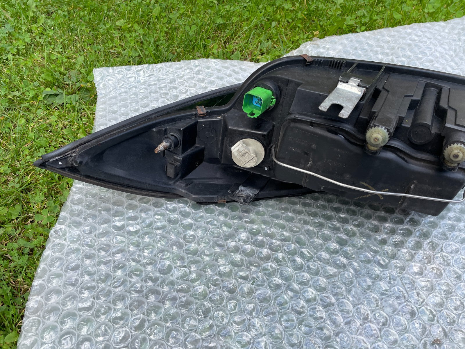 Original Ford Cougar Scheinwerfer rechts 0301156202 98BG13005BP9