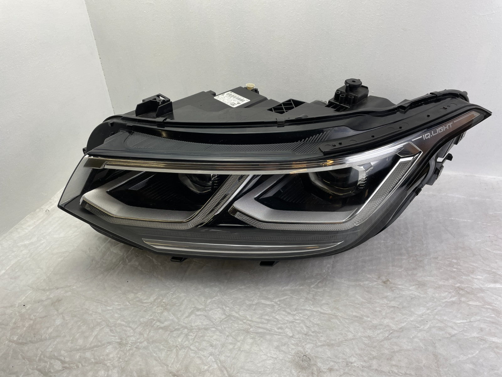 Original VW Tiguan LED Scheinwerfer IQ Light links 5NB941081C1