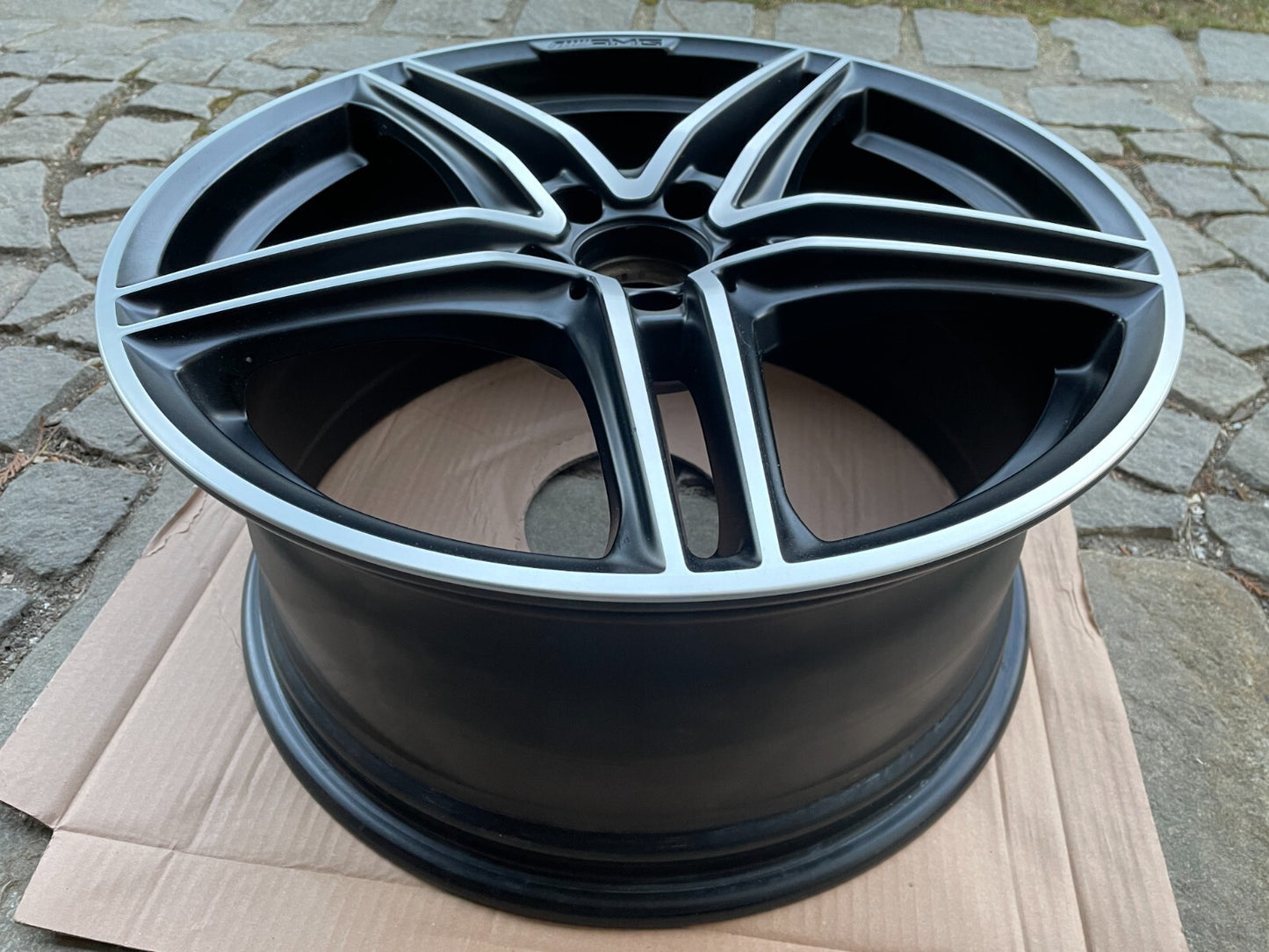 1x Mercedes-Benz AMG GT C C190 Alufelge 9Jx19 Zoll ET61 / A19040118001