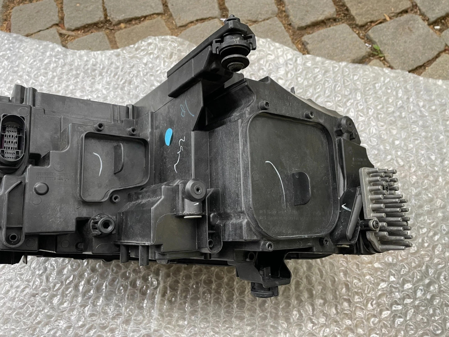 Original VW Tiguan LED Scheinwerfer links 5NN941081C8