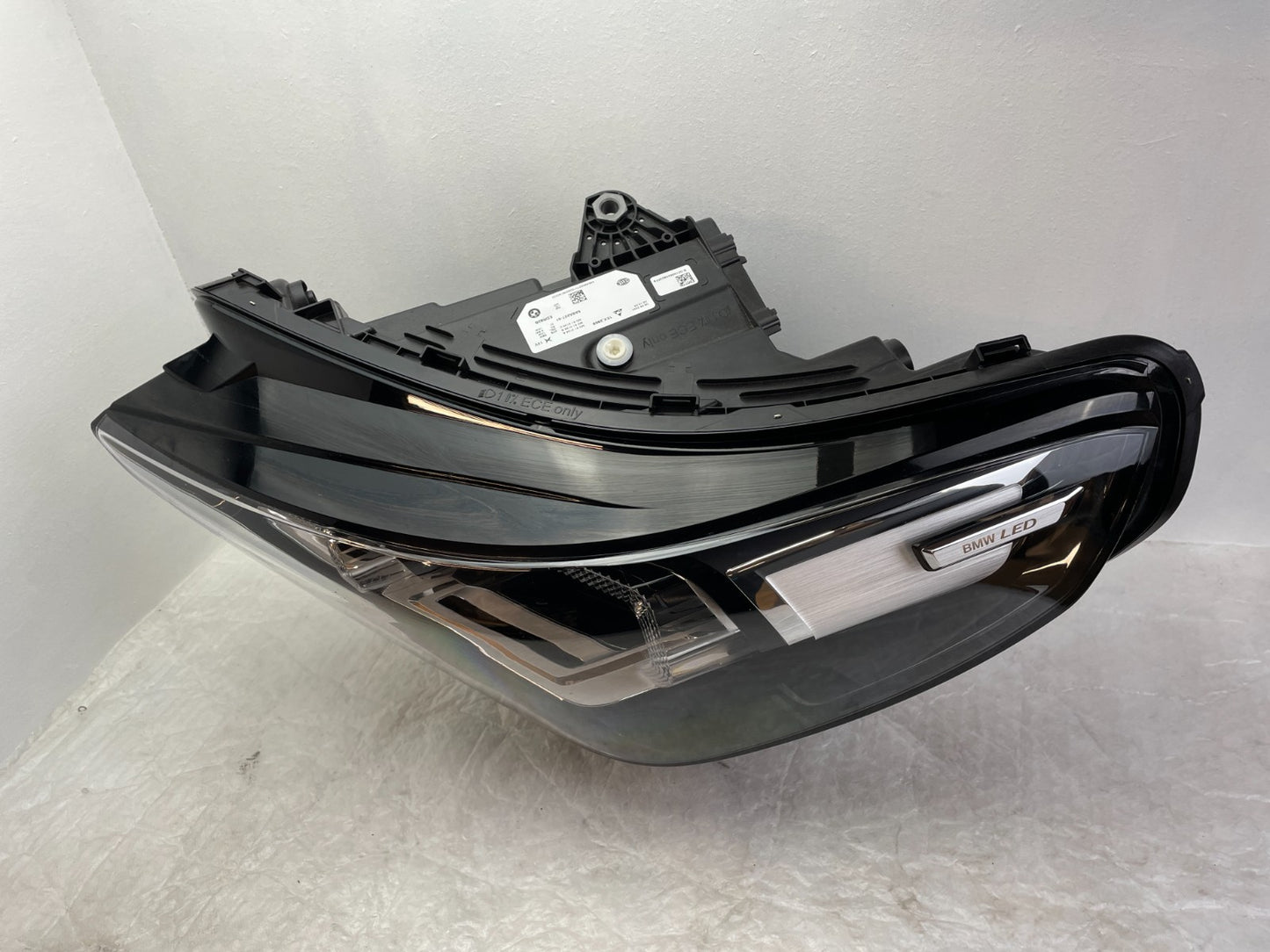 Original BMW X1 U11 LED Scheinwerfer links 5A9A2273