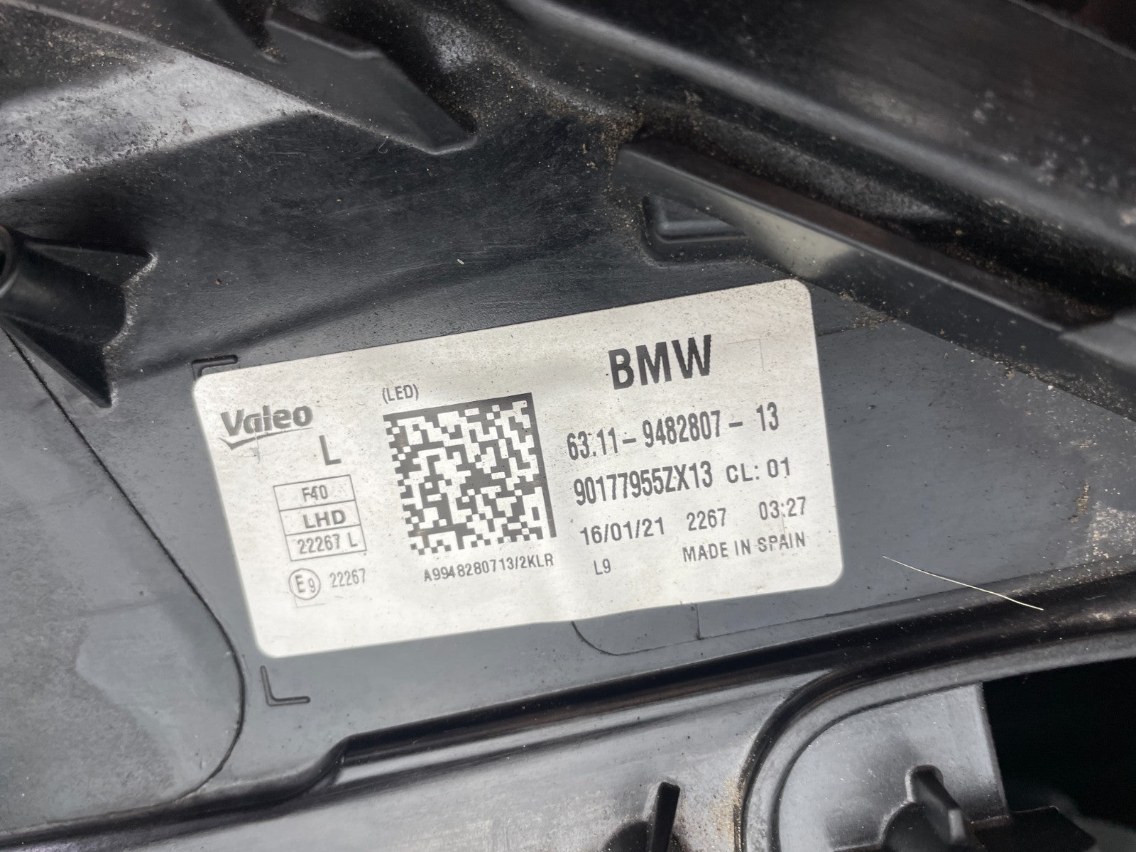 Original BMW 1er F40 LED Scheinwerfer links 94828076