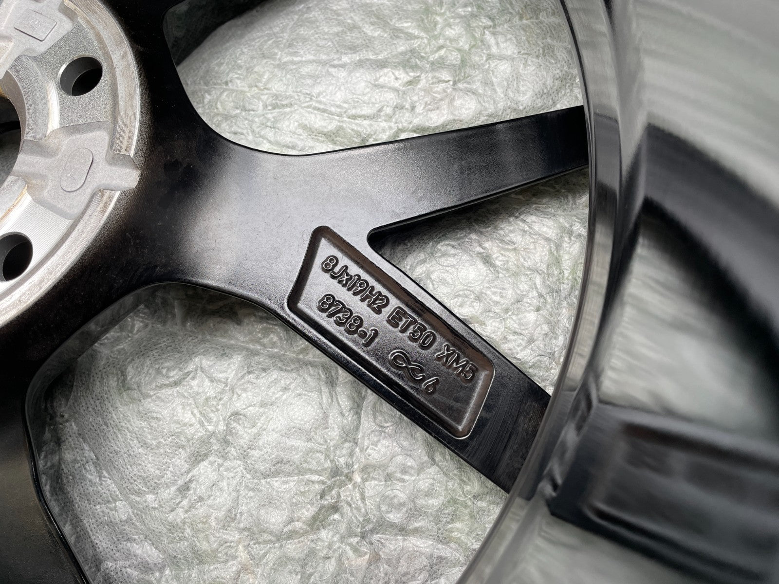 1x Original VW Golf VIII 8 R-linke Alufelge 8Jx19 Zoll ET50 5H0601025S11