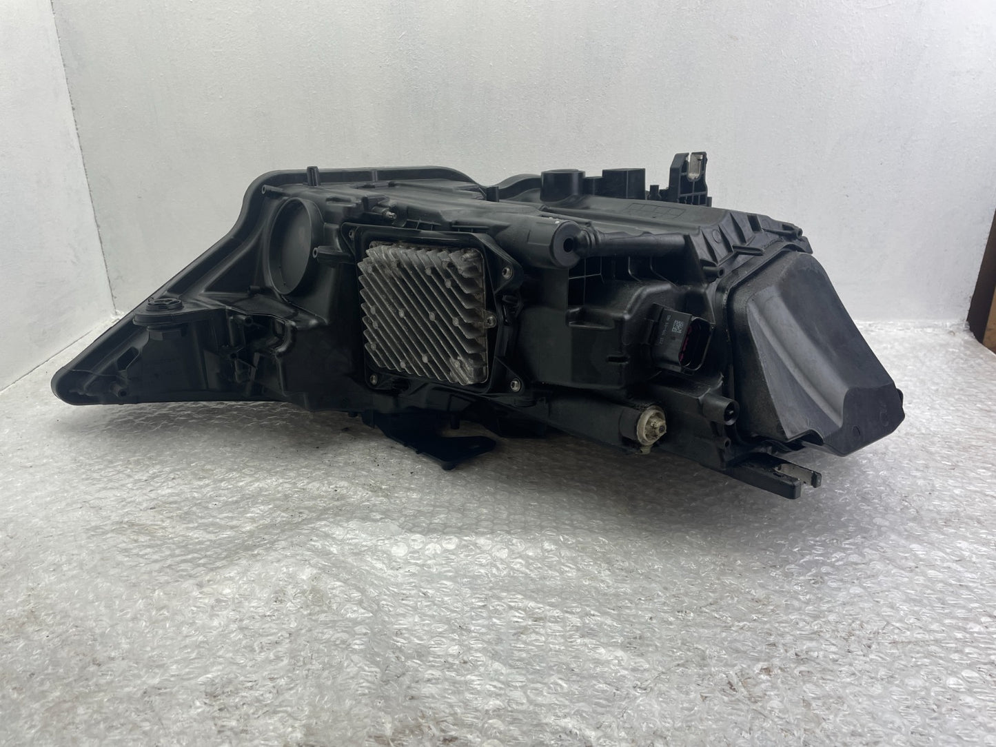 Original Audi A6 C8 LED Scheinwerfer links 4K09410396