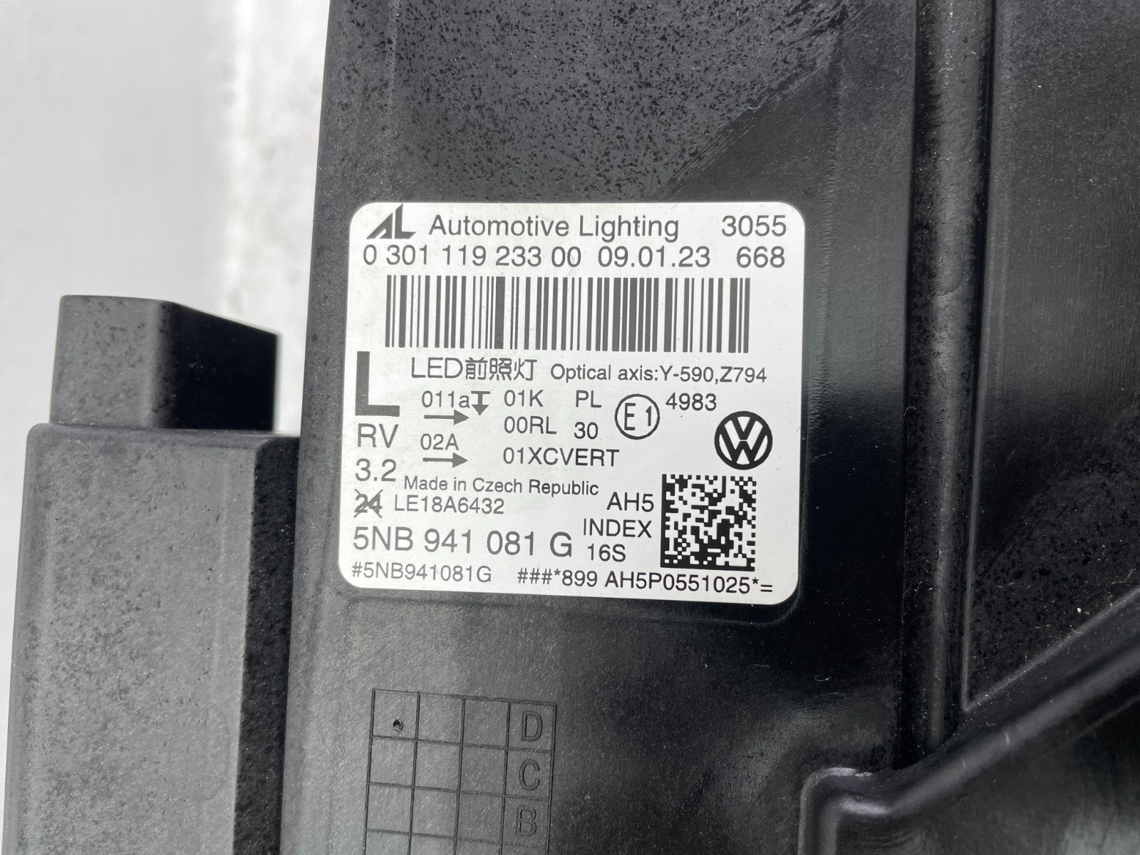 Original VW Tiguan LED Scheinwerfer links 5NB941081G3