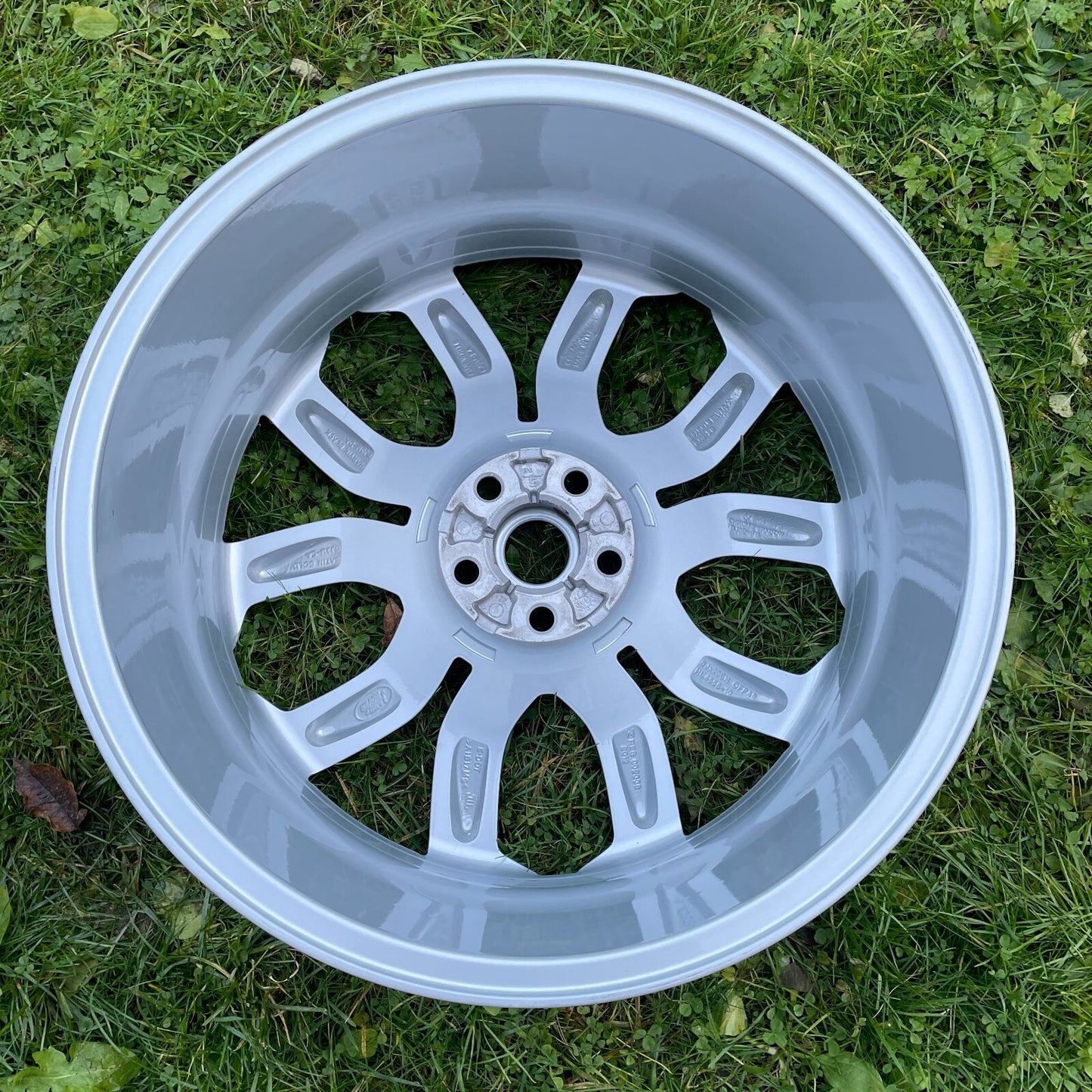 1x NEUE Land Rang Rover Evoque Alufelge 20 Zoll 8Jx20 ET45 / BJ32-EB / BJ32-EA4