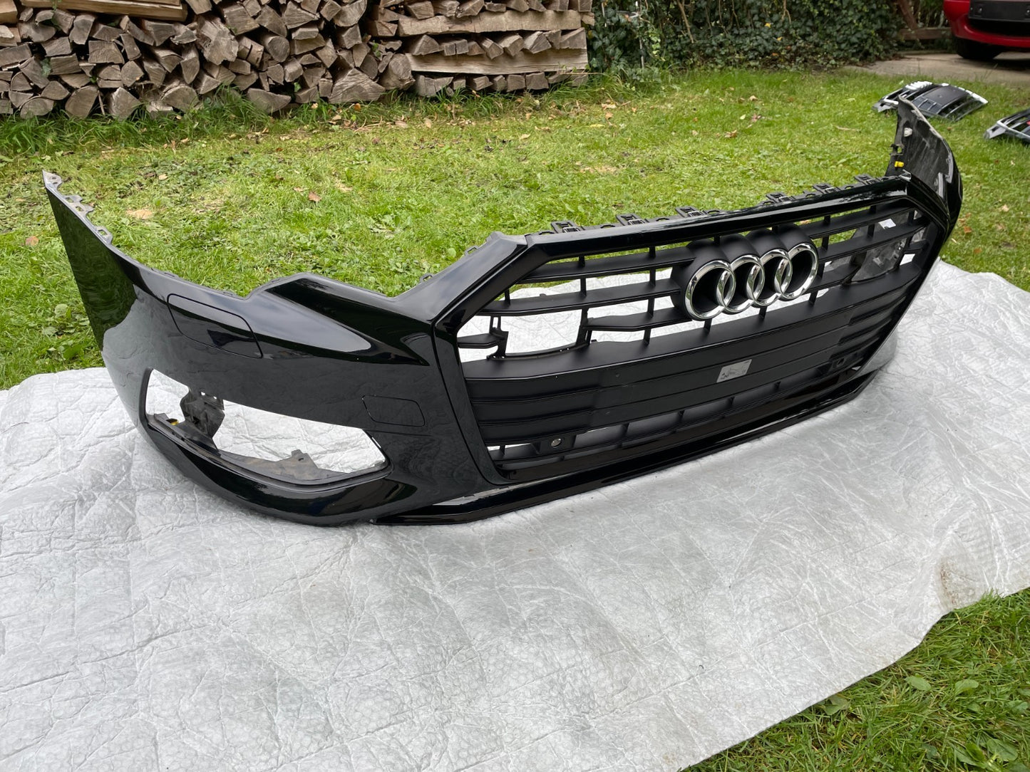 Original Audi A6 C8 BASIC 4K0 2018 Stoßstange Kühlergrill Stoßfänger1