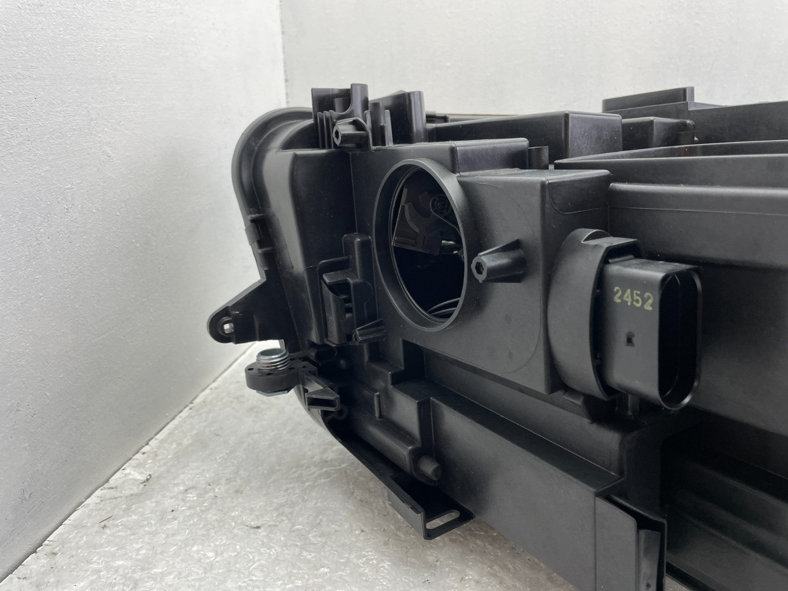 Original VW Tiguan LED Scheinwerfer links 5NB941081G10