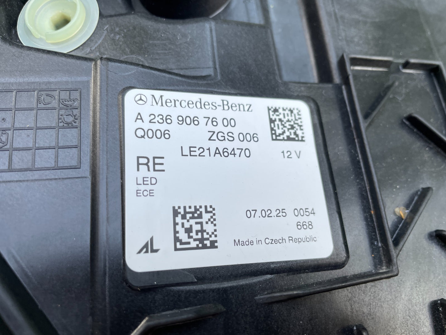 Original Mercedes CLE W236 LED Scheinwerfer rechts A23690676006