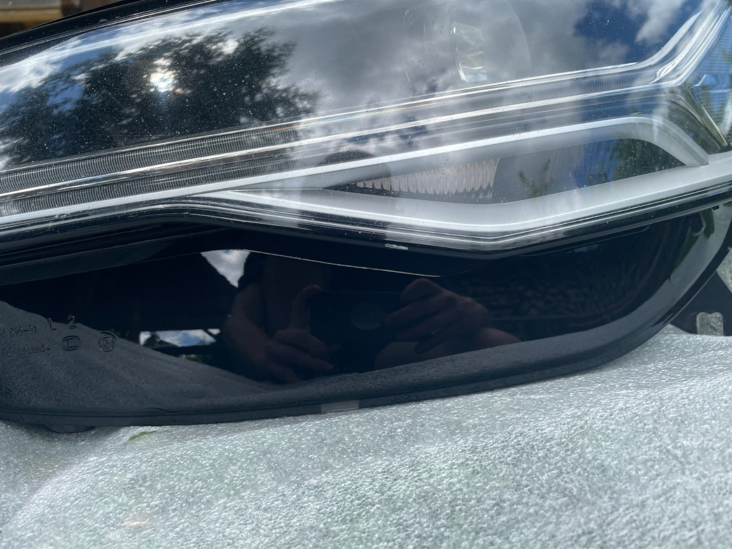 Original Audi A6 C8 Scheinwerfer links 4G09410353