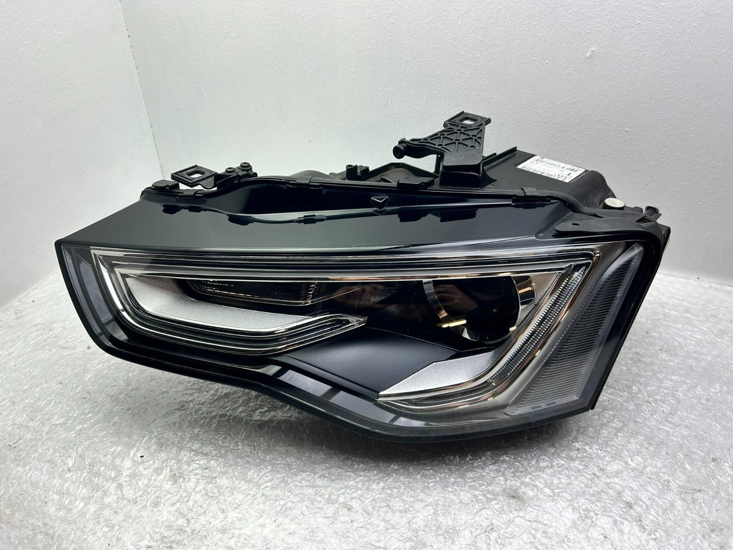 Original Audi A5 S5 8T Xenon Scheinwerfer links 8T0941031C0