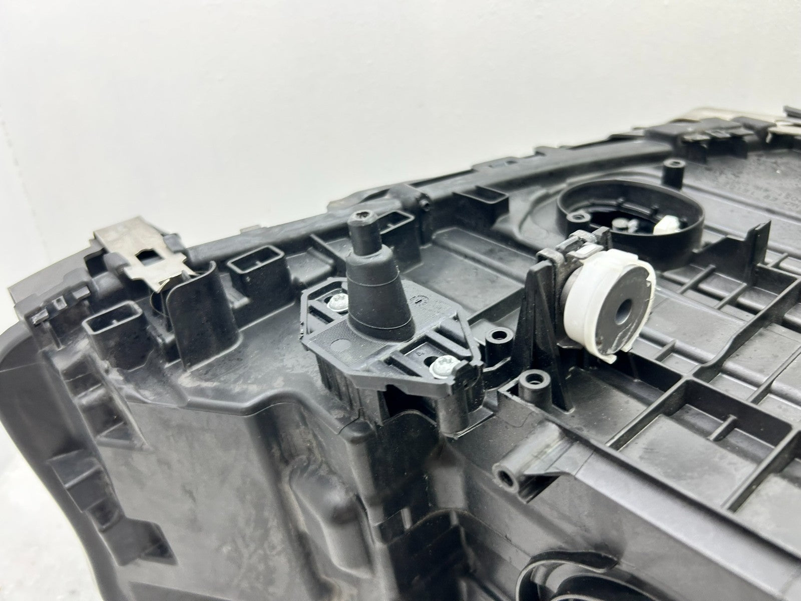 Original BMW 5er G30 G31 LED Scheinwerfer links 849911110