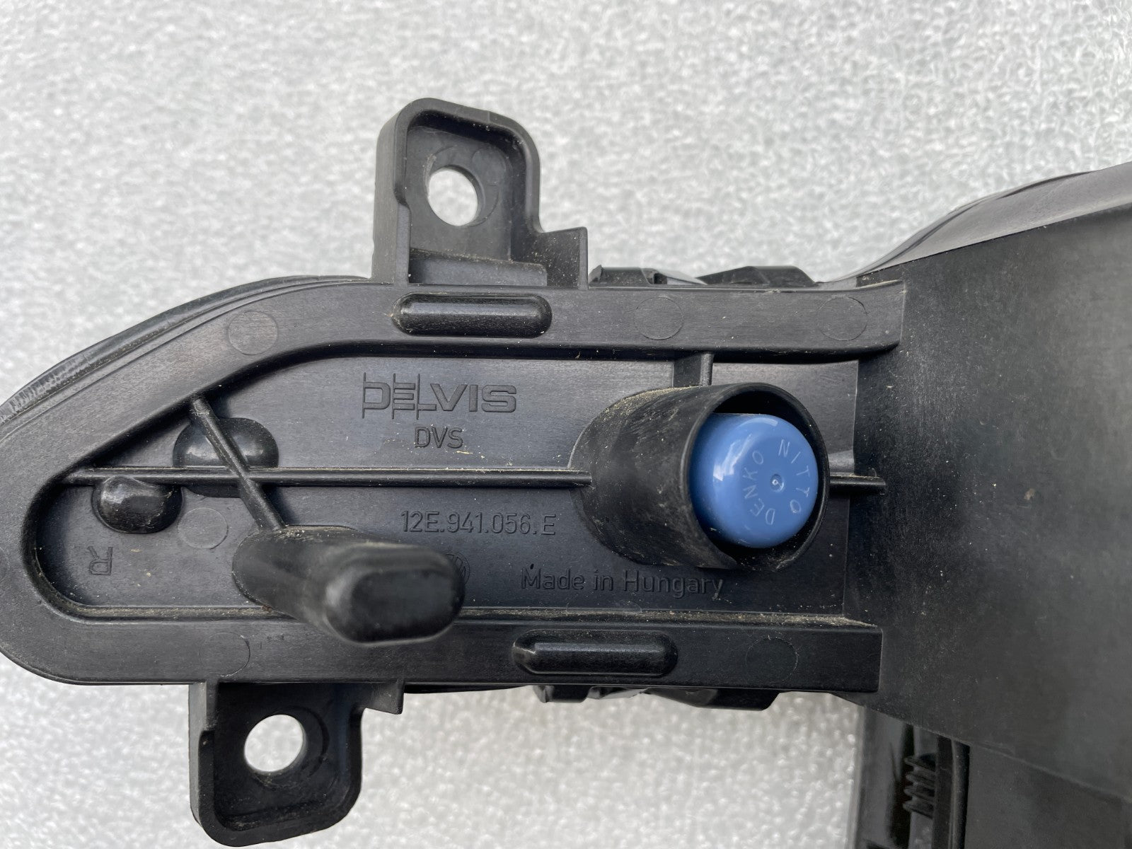 Original VW UP LED Tagfahrleuchte rechts 12E941056E4