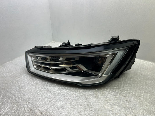 Original Audi A1 Xenon Scheinwerfer links 8XA941005 79431000000
