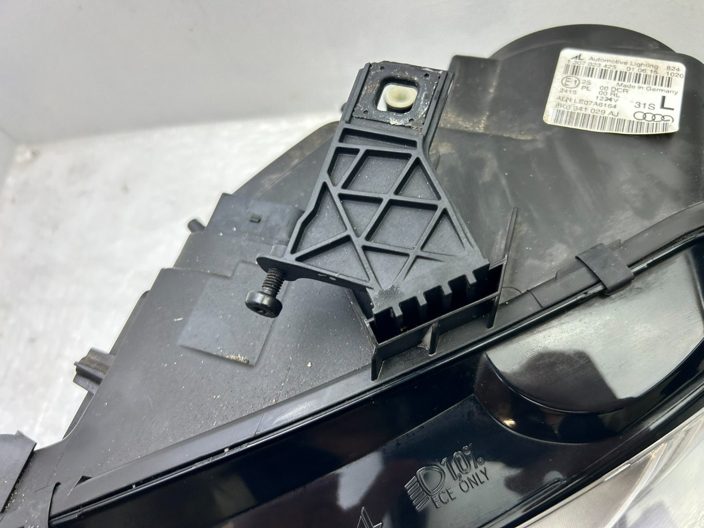 Original Audi A4 8K Bi-Xenon Scheinwerfer links 8K0941029AJ1