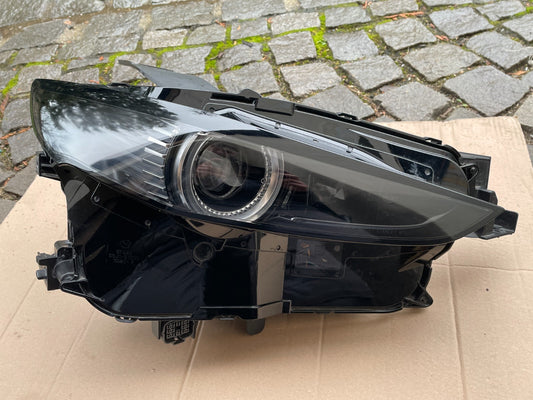 Mazda Cx30 Cx-30, Led Scheinwerfer rechts / DGJ1-51030 / DGL2-678900