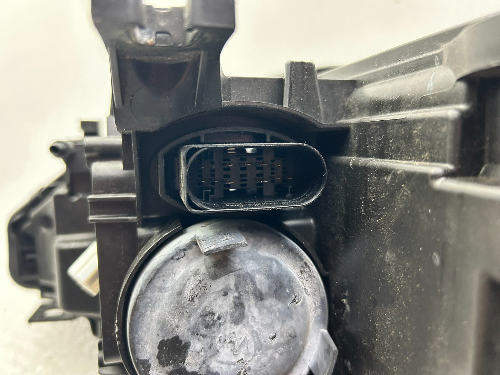 Original Audi A5 S5 8T Xenon Scheinwerfer links 8T0941031C9