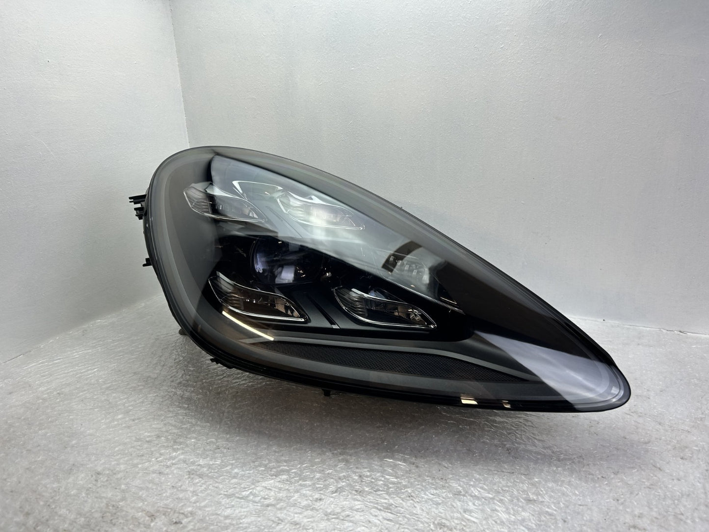 Original Porsche Cayenne LED Matrix Scheinwerfer rechts 9Y0941036J0