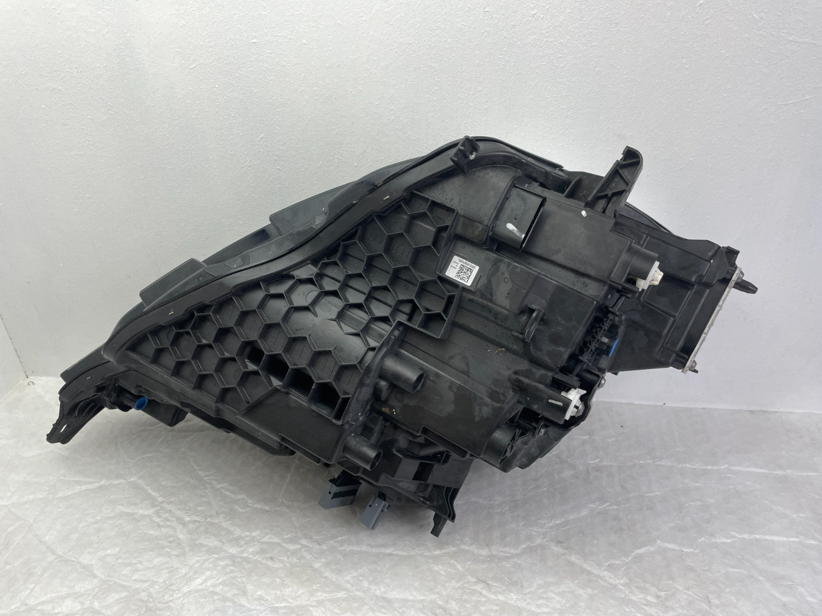 Original Volvo XC60 II LED Scheinwerfer links 3240470913